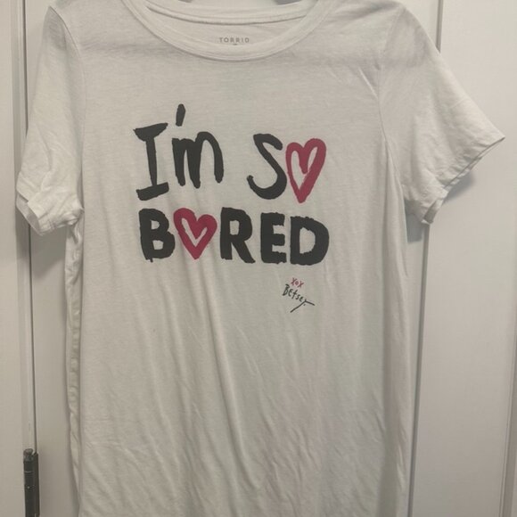 Betsey Johnson x Torrid Classic Fit Tee - I'm So Bored Size 00/10/M/L - Picture 2 of 3